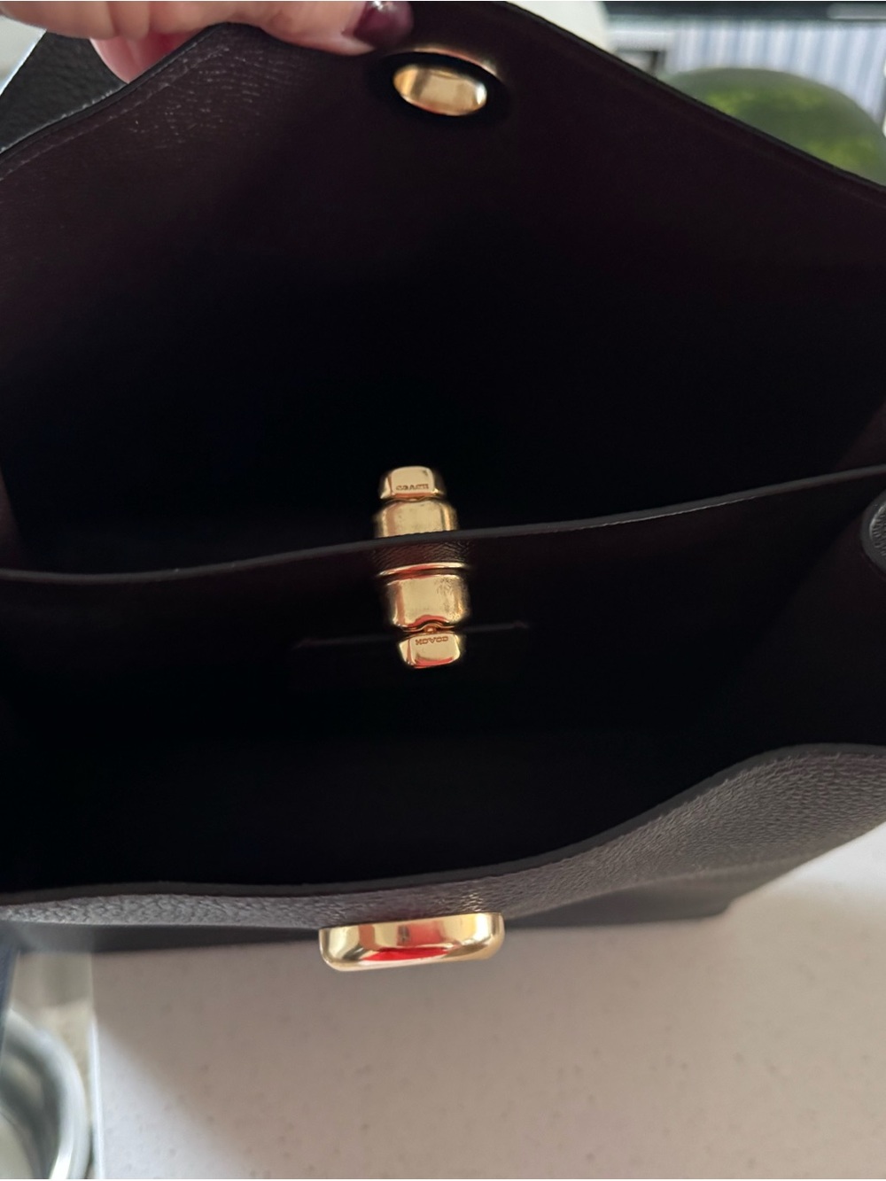 Coach Black Pebble Leather Shoulder Bag with Gold Turnlock - Picture 2 of 4